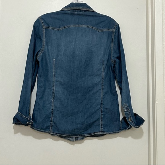 Denim Long Sleeve Button Down Shirt Blue Western Yoke Flap Pockets Size Small - Picture 3 of 8
